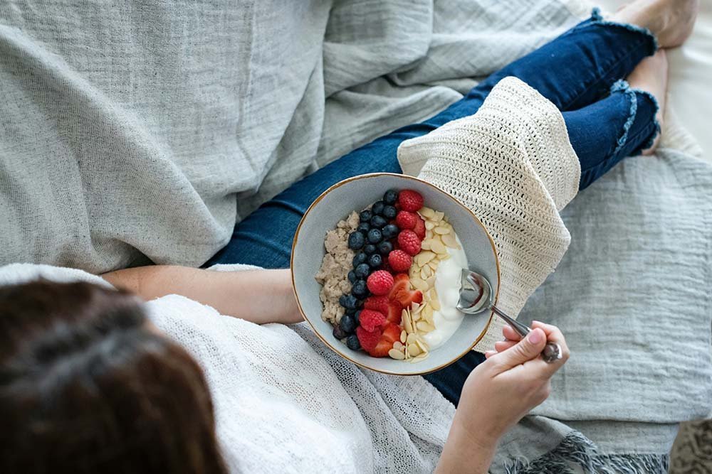 Daily Nutrition Guide for Pregnant Women: Simple Tips for Balanced Diet